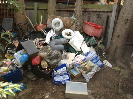 Eco-friendly disposal during home clearance service